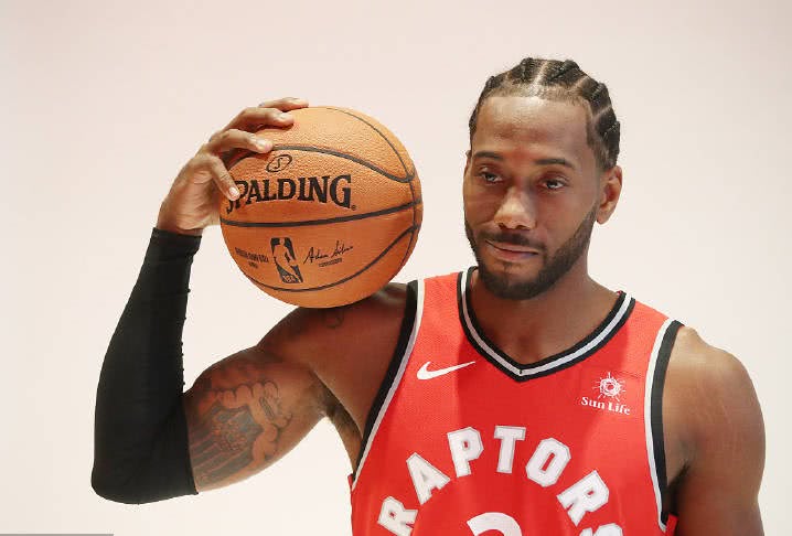 沿江酒店与 沿江酒店与